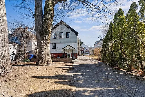 148 Summit St Photo 1