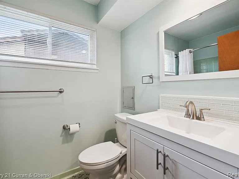 14374 Ramblewood St — Photo 7