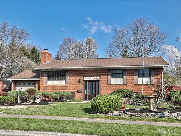2nd image of 39 Amokee Pl