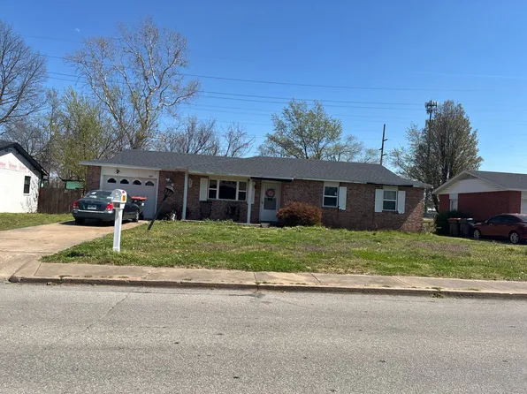 1005 White Rd, Springdale, AR 72762