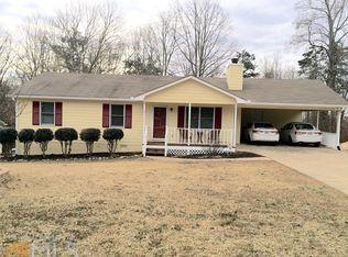 6233 Oak Ridge Dr, Flowery Branch, GA 30542