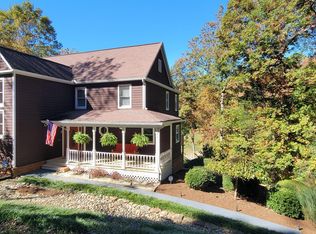 2111 Signal Point Rd, Knoxville, TN 37922