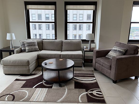 Broderick Tower - Downtown Detroit