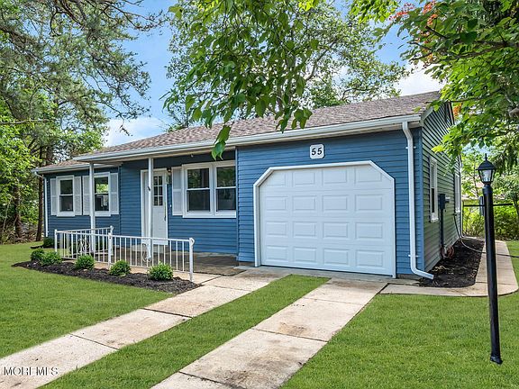 4th image of 55 Chelsea Drive