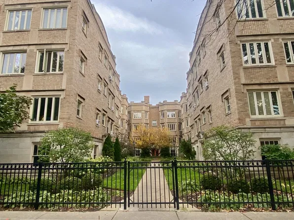4221 N Paulina St APT 2J, Chicago, IL 60613