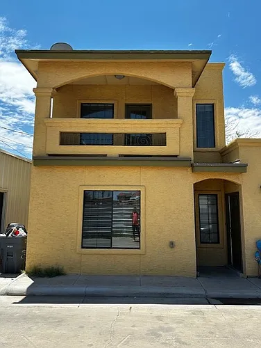 240 Val Verde St #B Photo 1 240 Val Verde St #B Photo 1