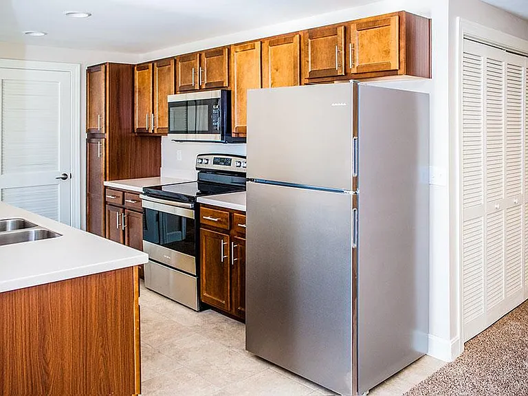 Bauer Farms Apartments & Townhomes — Photo 8