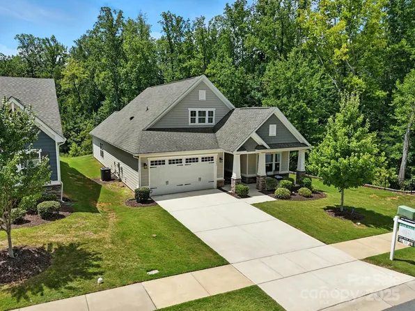 5227 Larewood Dr, Charlotte, NC 28215