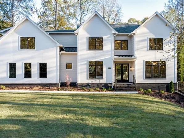1731 N Springs Dr, Dunwoody, GA 30338