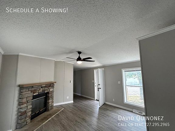 3rd image of 2737 W Washington Ctr #280
