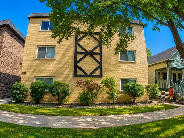 1130 Dunlop Ave APT 2C, Forest Park, IL 60130