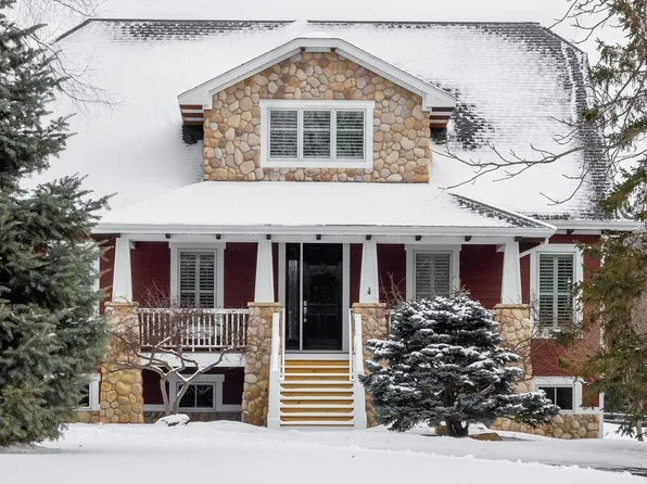 8029 Crancreek Dr NE, Ada, MI 49301