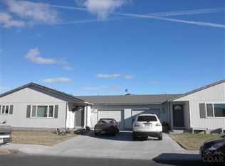 1352 NE 5th St, Redmond, OR 97756