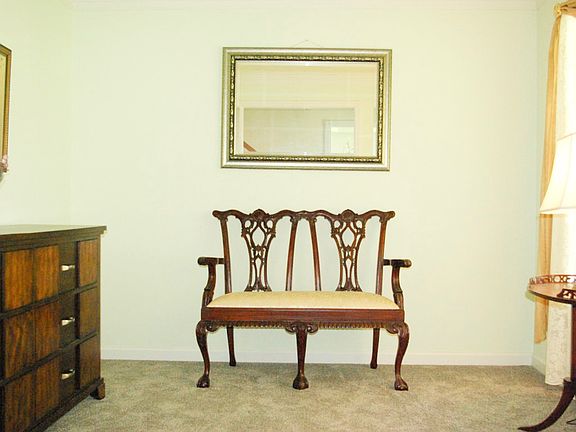 4th image of 3633 Stoneridge Dr
