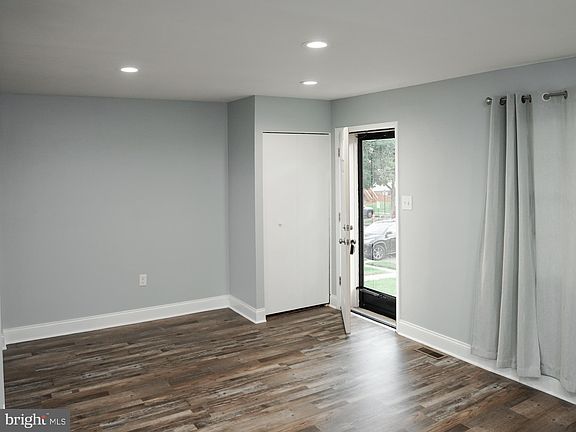 2nd image of 11 Keen Valley Dr