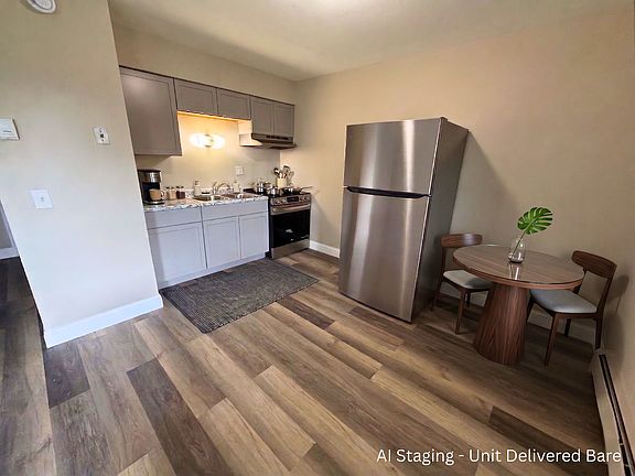 5th image of 779 Anderson Ave APT 2