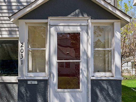 5th image of 2031 Nortonia Ave