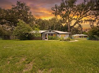 407 SW 1st St, Trenton, FL 32693