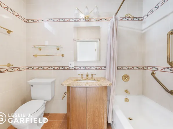117 West 85th Street image 18 of 19
