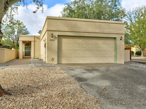 1645 Evelyn Dr NE, Rio Rancho, NM 87144