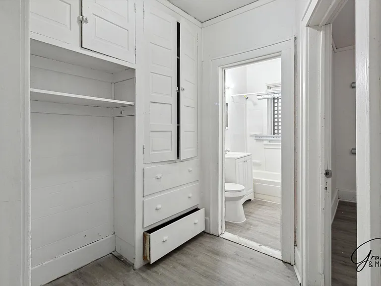 16901 Log Cabin - Znth Holdings LLC — Photo 11