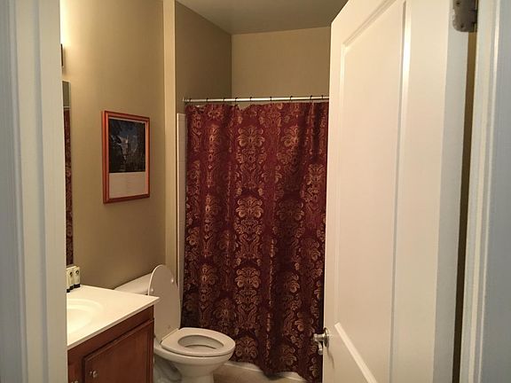 4th image of 2655 Prosperity Ave APT 111