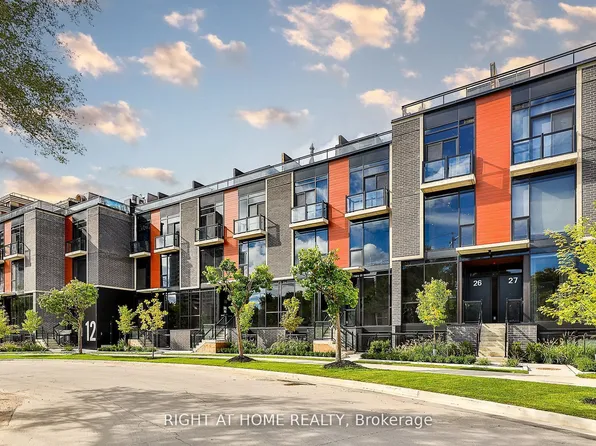 12 Dervock Cres #17, Toronto, ON M2K 0G9