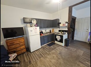 (Undisclosed Address), Andover, OH 44003