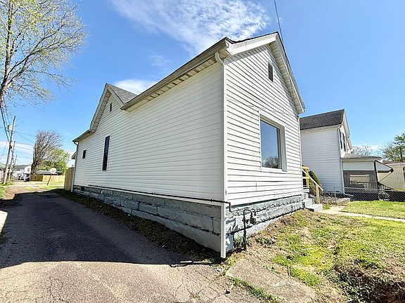 5th image of 1913 6th St