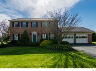 1618 Country Club Rd, Allentown, PA 18106
