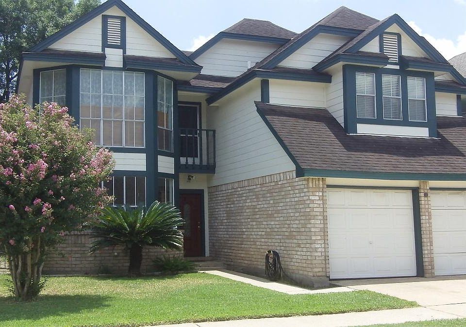 1st image of 16007 Sunbeam River Dr