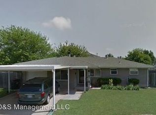 1400 S Howard Ave, Moore, OK 73160