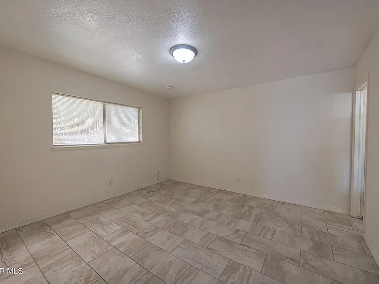 3329 Running Deer Dr — Photo 13