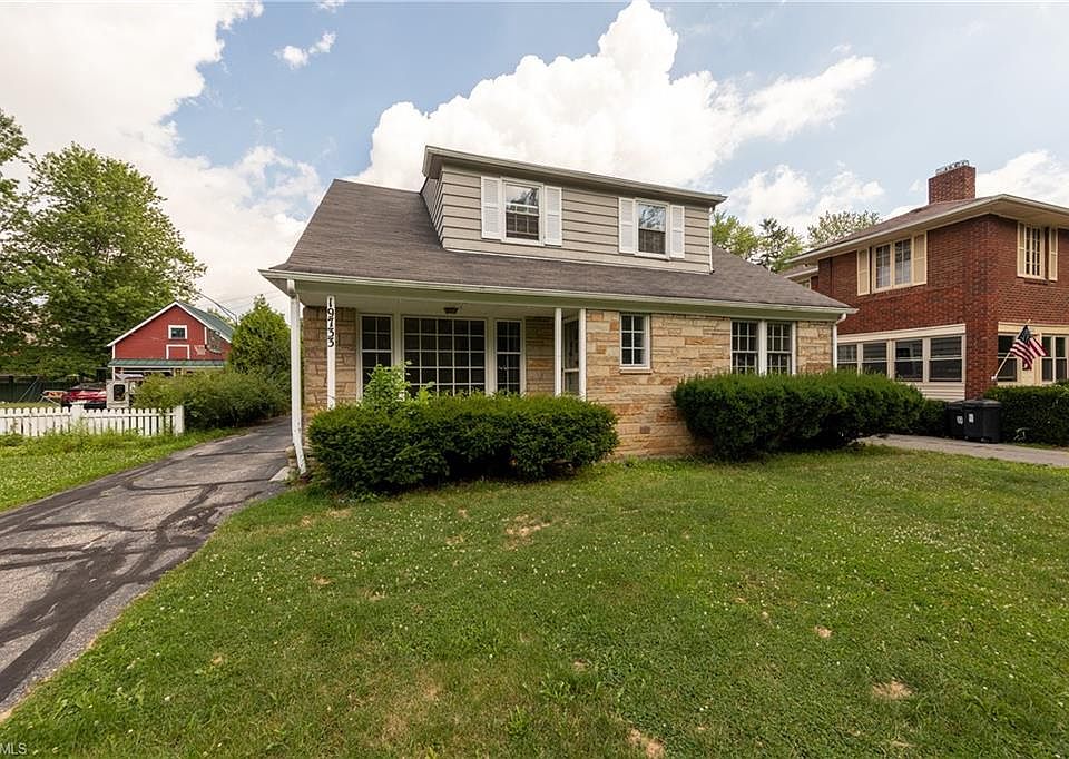 2nd image of 19733 Fairmount Blvd