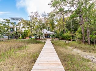 1 Red Sunset Ln, Folly Beach, SC 29439