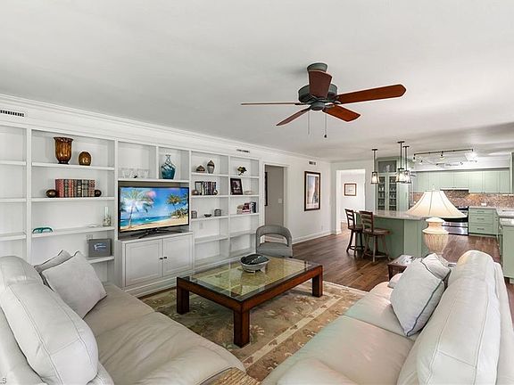 5th image of 104 Wilderness DR #341