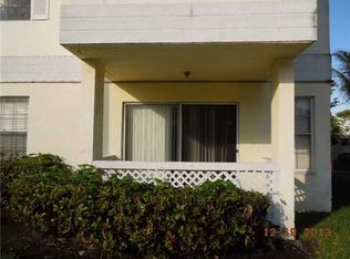 17440 NW 67th Ct #I-15, Hialeah, FL 33015