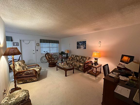 4th image of 210 Horizons E #206