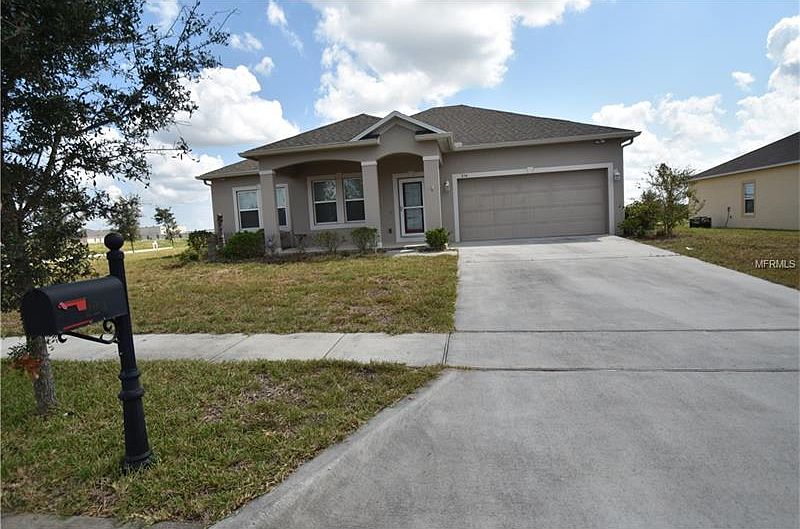 1st image of 224 Barrington Dr