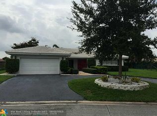8444 NW 25th Pl, Coral Springs, FL 33065