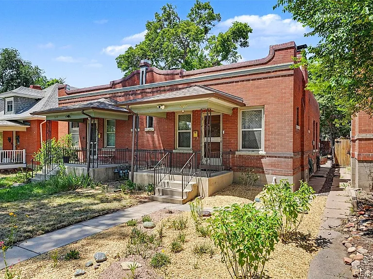 3427 Meade St — Photo 1