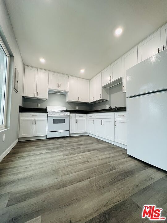 1st image of 4200 S Western Ave APT 1