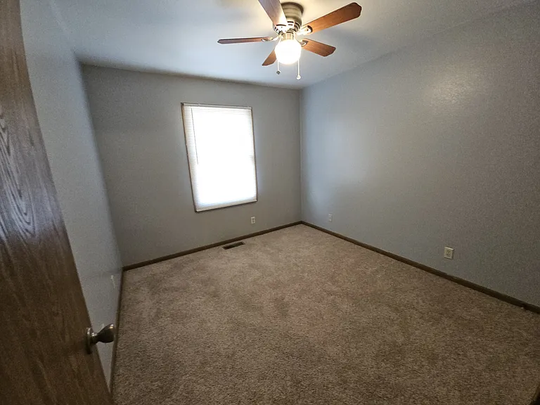 1023 Kearney St — Photo 9