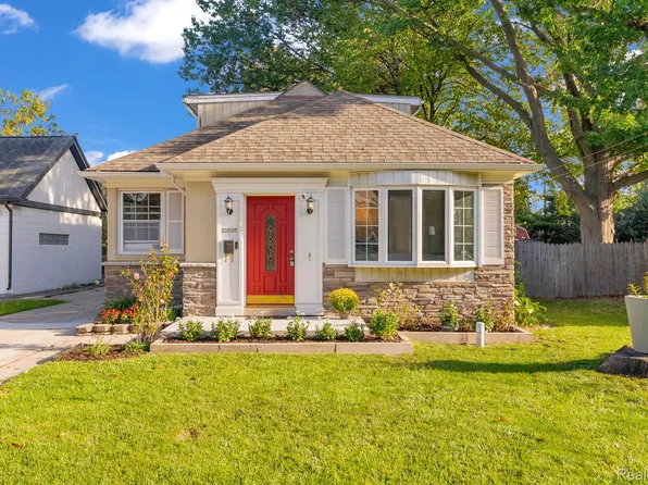 20505 Shady Lane Ave, Saint Clair Shores, MI 48080