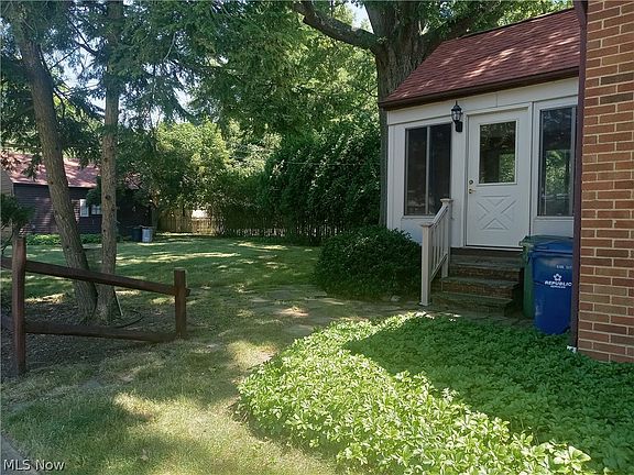 2nd image of 5923 Clearview Dr