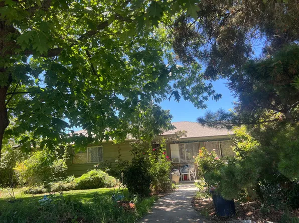 21451 Mission St, Tehachapi, CA 93561