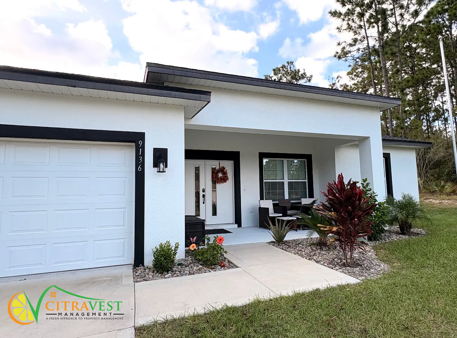 Beautiful Custom Built 3 Bedroom in Citrus Springs! — Photo 2