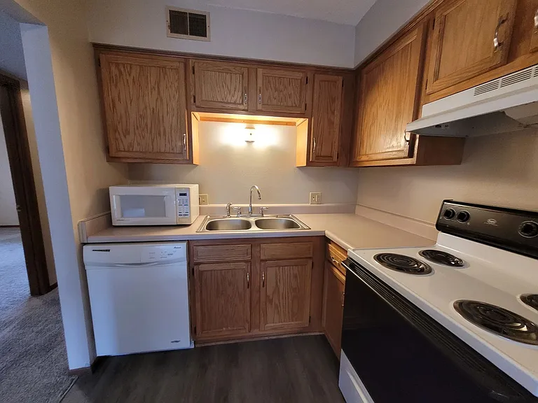 815 Boulder Avenue — Photo 8