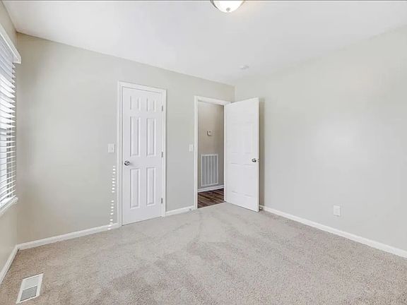 5th image of 718 N Walnut St #1