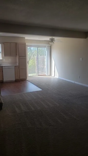 1262 NW Phelps Ct
